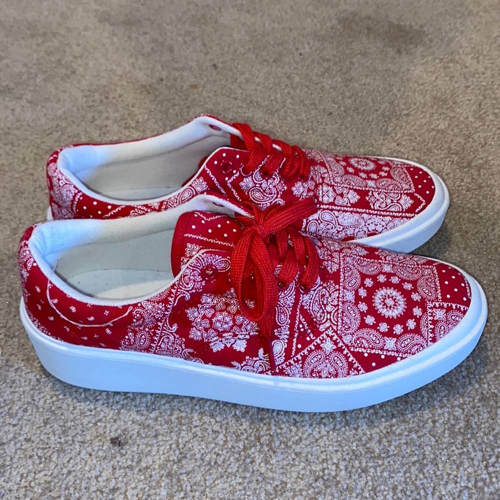 Paisley print fashion nova shoes
